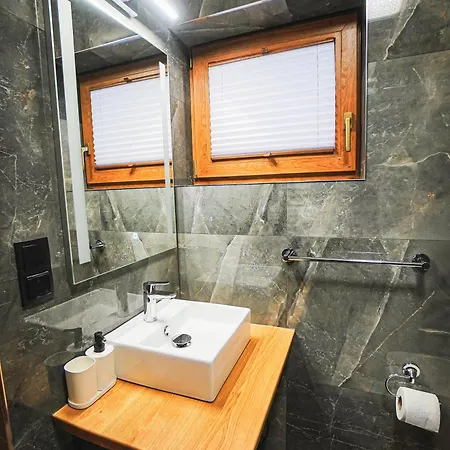 Na Zakrecie-pod Tatrami * Zakopane