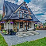 Na Zakrecie-pod Tatrami Nyaraló Zakopane