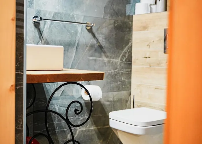 Na Zakrecie זקופאנה